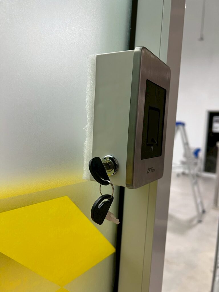 การติดตั้งอุปกรณ์ระบบรักษาความปลอดภัยอัจฉริยะ ดูโฮม บางพูน 8