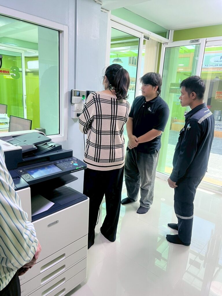 การติดตั้ง เครื่องสแกนใบหน้า เครื่องสแกนลายนิ้วมือ สินอำพัน คอมพิวเตอร์ 5